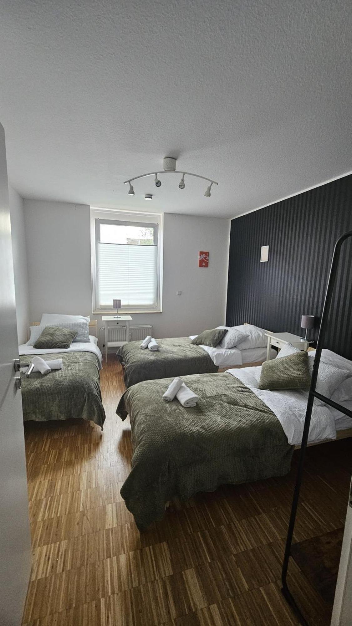 80 M2 Moderne Und Zentrale Wohnung In Hannover Mit Eigenem Parkplatz Exterior photo