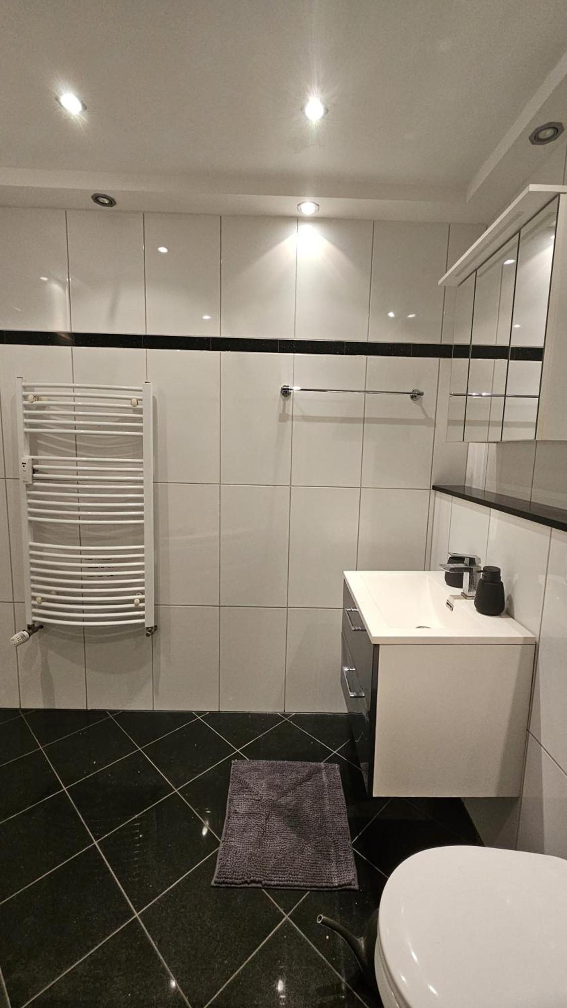 80 M2 Moderne Und Zentrale Wohnung In Hannover Mit Eigenem Parkplatz Exterior photo